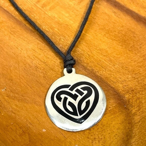 Celtic Knot Heart Necklace Irish Jewelry Round Pendant on Leather Cord - Picture 4 of 6